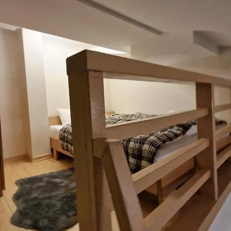 109 Lux - Vucko Private Host 4* Τζαχορίνα